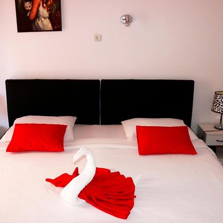 Rooms And Apartment Stambuk Spalato Esterno foto