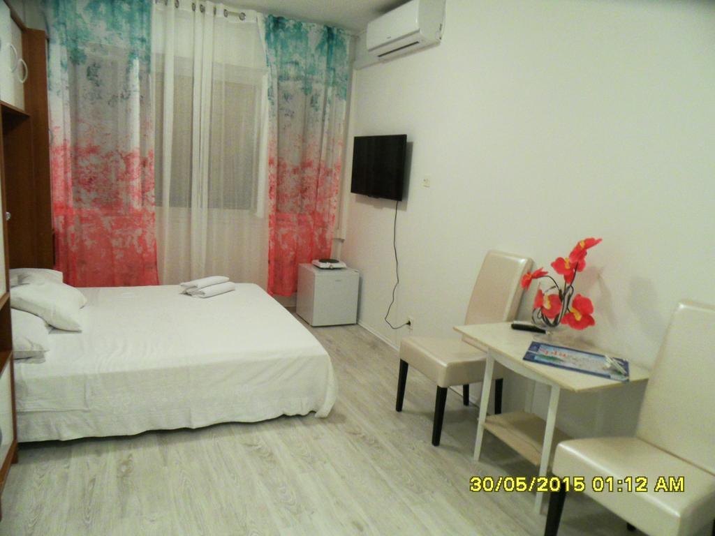 Rooms And Apartment Stambuk Spalato Esterno foto