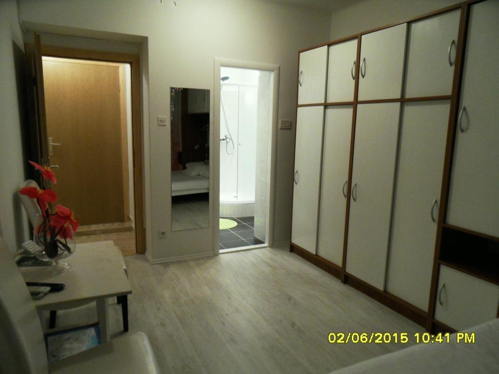 Rooms And Apartment Stambuk Spalato Esterno foto